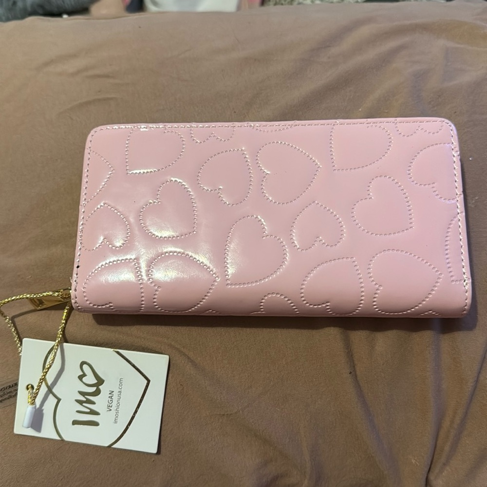 IMOSHION vegan leather wallet with pink hearts  NWT